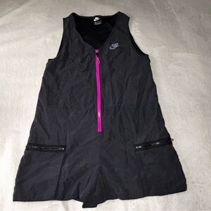 Women's Nike Sportswear Icon Clash Nylon Black Utility Cargo Romper Large